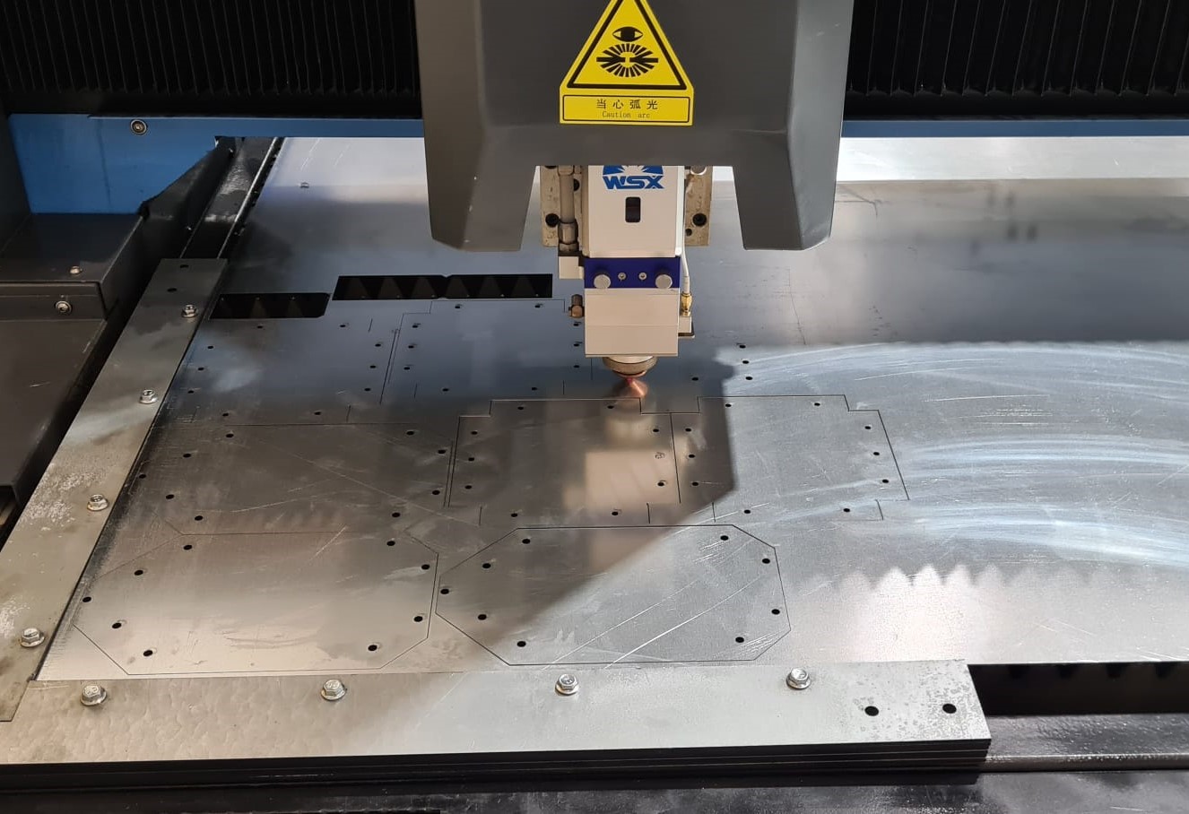 laser cutting of metal sheet on cnc machine